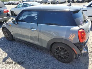 2014 MINI Hardtop with VIN WMWXM5C53ET934213, listed as a Copart auction lot 53663755 with 112,975 mi miles and Clean Title. Bid and sale history available at DreamBid. Image 2.