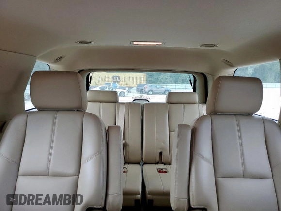 2013 Chevrolet Tahoe LT z VIN 1GNSCBE02DR364014, wystawiony jako Copart lot #57785315 z przebiegiem 149 977 mil mil oraz Szkoda całkowita • Salvage title. Historia ofert i sprzedaży dostępna na DreamBid. Obrazek 10.