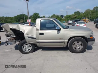 2002 Chevrolet Silverado 1500 with VIN 1GCEC14W12Z347272, listed as a IAAI auction lot 42080486 with 318,858 mi miles. Bid and sale history available at carsss.com. Image 14.
