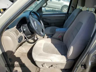 2004 Ford Explorer XLT с VIN 1FMZU63EX4ZB34422, выставлен на аукционе Copart как лот 75574164 с пробегом 121 839 миль миль и Списание • Salvage title. История ставок и продаж доступна на DreamBid. Изображение 7.