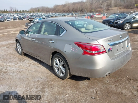 2013 Nissan Altima SV with VIN 1N4AL3AP4DN411487, listed as a IAAI auction lot 41711557 with 99,823 mi miles and . Bid and sale history available at carsss.com. Image 3.