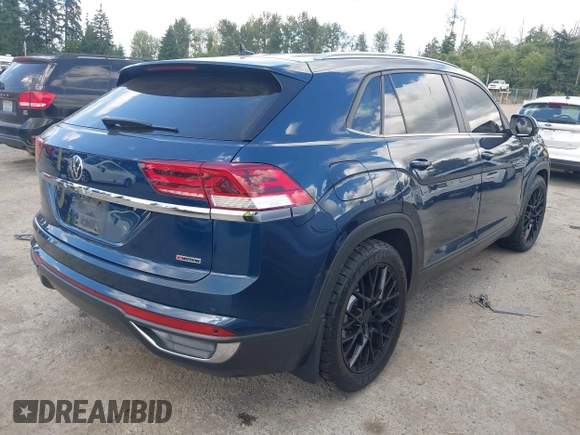 2020 Volkswagen Atlas with VIN 1V21C2CAXLC213034, listed as a IAAI auction lot 42649872 with 72,564 mi miles and . Bid and sale history available at DreamBid. Image 4.