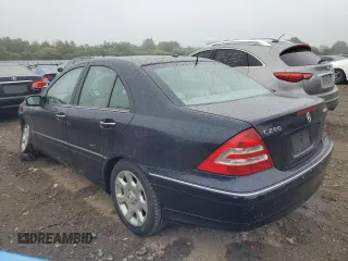 2006 Mercedes-Benz C 280 Luxury with VIN WDBRF92H06F771060, listed as a Copart auction lot 81556694 with 90,410 mi miles and Salvage Title. Bid and sale history available at DreamBid. Image 2.