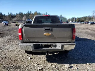 2012 Chevrolet Silverado 1500 LT with VIN 1GCRKSE72CZ322089, listed as a Copart auction lot 44992265 with 173,770 mi miles and Salvage Title. Bid and sale history available at carsss.com. Image 6.