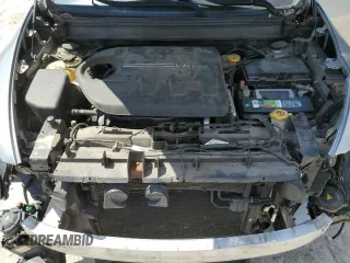 2016 Jeep Cherokee Overland z VIN 1C4PJMJSXGW300719, wystawiony jako Copart lot #58216665 z przebiegiem 128 016 mil mil oraz Szkoda całkowita • Salvage title. Historia ofert i sprzedaży dostępna na DreamBid. Obrazek 12.