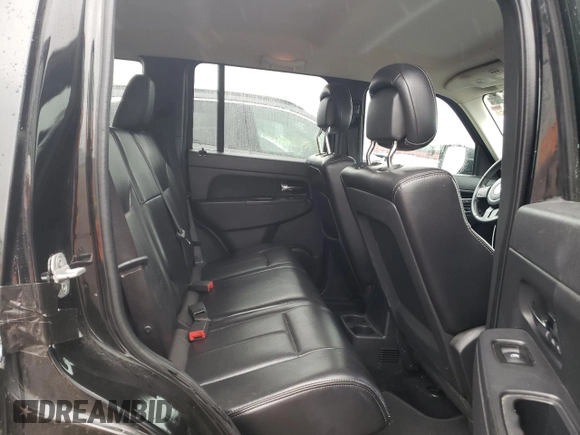 2012 Jeep Liberty Sport z VIN 1C4PJMAKXCW186540, wystawiony jako Copart lot #57848545 z przebiegiem 97 971 mil mil oraz Szkoda całkowita • Salvage title. Historia ofert i sprzedaży dostępna na DreamBid. Obrazek 10.