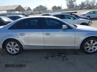 2011 Audi A4 Premium z VIN WAUAFAFL0BN039748, wystawiony jako IAAI lot #42323530 z przebiegiem 152 038 mil mil oraz . Historia ofert i sprzedaży dostępna na DreamBid. Obrazek 13.