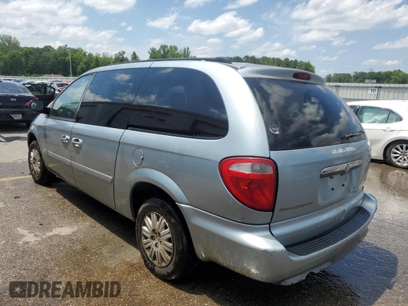 2005 Chrysler Town & Country LX z VIN 2C4GP44R95R519278, wystawiony jako Copart lot #57036085 z przebiegiem 202 229 mil mil oraz Szkoda całkowita • Salvage title. Historia ofert i sprzedaży dostępna na DreamBid. Obrazek 2.