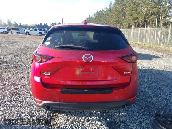 2018 Mazda CX-5 Touring with VIN JM3KFBCM8J0472991, listed as a IAAI auction lot 41959737 with 82,843 mi miles. Bid and sale history available at carsss.com. Image 17.