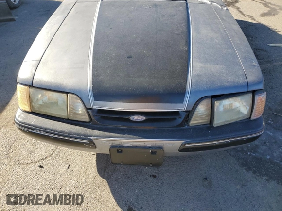 1993 Ford Mustang с VIN 1FACP41M6PF186870, выставлен на аукционе Copart как лот 87487744 с пробегом 37 671 миль миль и Списание • Salvage title. История ставок и продаж доступна на DreamBid. Изображение 11.