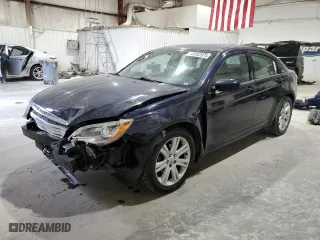 2013 Chrysler 200 Touring with VIN 1C3CCBBGXDN532783, listed as a Copart auction lot 49552075 with 121,169 mi miles and Salvage Title. Bid and sale history available at carsss.com. Image 1.