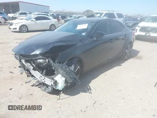 2020 Lexus IS with VIN JTHDA1D29L5101656, listed as a IAAI auction lot 41580146 with 39,772 mi miles. Bid and sale history available at carsss.com. Image 2.