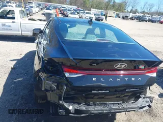 2024 Hyundai Elantra SE with VIN KMHLL4DG3RU772187, listed as a IAAI auction lot 41788149 with 7,673 mi miles and . Bid and sale history available at DreamBid. Image 6.