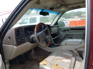 2002 Cadillac Escalade with VIN 1GYEK63N32R330010, listed as a IAAI auction lot 42451856 with 435,854 mi miles and . Bid and sale history available at DreamBid. Image 5.