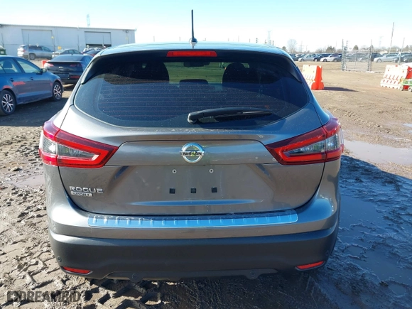 2021 Nissan Rogue Sport S with VIN JN1BJ1AV1MW307396, listed as a IAAI auction lot 41699302 with 34,238 mi miles. Bid and sale history available at carsss.com. Image 16.