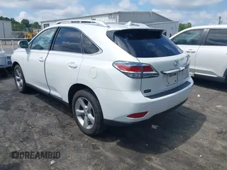 2013 Lexus RX 350 z VIN JTJBK1BA8D2458889, wystawiony jako IAAI lot #42713652 z przebiegiem 124 751 mil mil oraz . Historia ofert i sprzedaży dostępna na DreamBid. Obrazek 3.