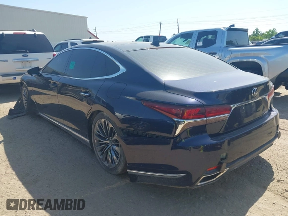 2018 Lexus LS with VIN JTHC5LFF5J5001627, listed as a IAAI auction lot 42021175 with 1 mi miles. Bid and sale history available at carsss.com. Image 3.