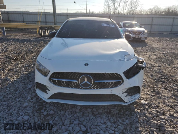 2021 Mercedes-Benz A 220 z VIN W1K3G4FB7MJ287724, wystawiony jako Copart lot #43374025 z przebiegiem 51 638 mil mil oraz Szkoda całkowita • Salvage title. Historia ofert i sprzedaży dostępna na DreamBid. Obrazek 5.