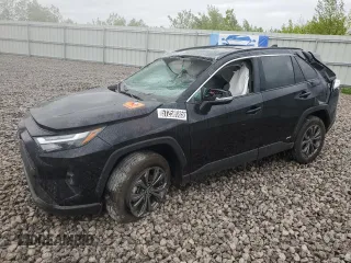 2024 Toyota RAV4 Hybrid XLE Premium z VIN 4T3B6RFVXRU173774, wystawiony jako Copart lot #57258085 z przebiegiem Nie podano mil oraz Szkoda całkowita • Salvage title. Historia ofert i sprzedaży dostępna na DreamBid. Obrazek 1.
