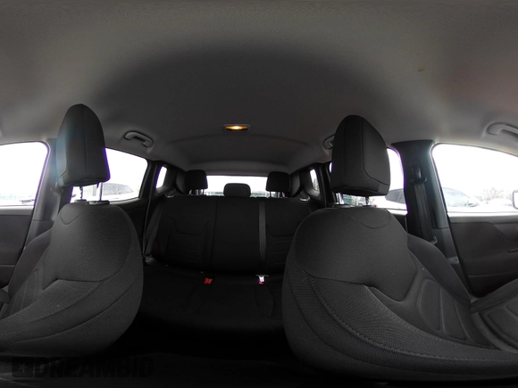 2018 Jeep Renegade Latitude with VIN ZACCJABB8JPG83883, listed as a IAAI auction lot 41940718 with 57,688 mi miles. Bid and sale history available at carsss.com. Image 18.