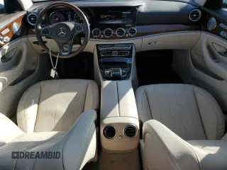 2017 Mercedes-Benz E 300 Luxury with VIN WDDZF4KB3HA127588, listed as a Copart auction lot 60510675 with 100,098 mi miles and Salvage title. Bid and sale history available at DreamBid. Image 8.