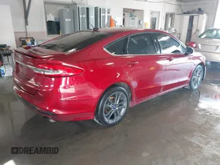 2018 Ford Fusion SE with VIN 3FA6P0HD5JR280177, listed as a IAAI auction lot 42350449 with 125,149 mi miles and . Bid and sale history available at DreamBid. Image 4.