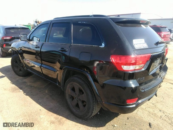 2011 Jeep Grand Cherokee Laredo with VIN 1J4RR4GG4BC558193, listed as a IAAI auction lot 40055870 with 110,939 mi miles. Bid and sale history available at carsss.com. Image 3.