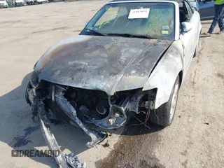 2006 Audi A4 3.0L with VIN WAUDT48HX6K001760, listed as a IAAI auction lot 41803059 with 1 mi miles. Bid and sale history available at carsss.com. Image 6.