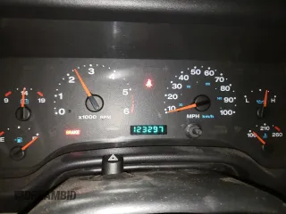2005 Jeep Wrangler Rubicon with VIN 1J4FA69S85P368210, listed as a Copart auction lot 73425664 with 123,297 mi miles and Salvage Title. Bid and sale history available at carsss.com. Image 9.