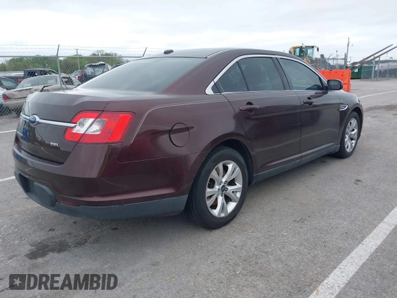 2010 Ford Taurus SEL с VIN 1FAHP2EW2AG142484, выставлен на аукционе IAAI как лот 42084001 с пробегом 185 022 миль миль и . История ставок и продаж доступна на DreamBid. Изображение 4.