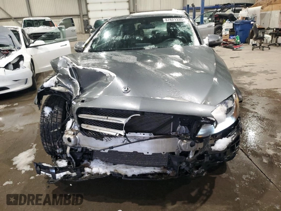2018 Mercedes-Benz C 300 with VIN 55SWF4KB6JU275257, listed as a Copart auction lot 87821335 with 118,771 mi miles and Salvage Title. Bid and sale history available at DreamBid. Image 5.