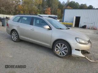 2014 Volkswagen Jetta SportWagen TDI w/Sunroof with VIN 3VWPL7AJ0EM614862, listed as a Copart auction lot 82580534 with 106,282 mi miles and Salvage Title. Bid and sale history available at carsss.com. Image 4.