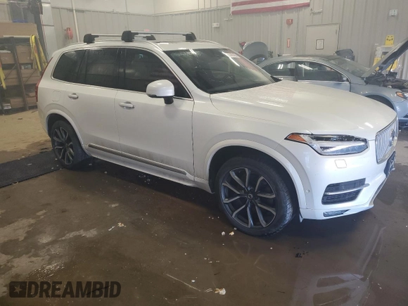 2016 Volvo XC90 with VIN YV4A22PR3G1014152, listed as a Copart auction lot 51479195 with 92,634 mi miles and Clean Title. Bid and sale history available at DreamBid. Image 4.