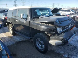 2008 Toyota FJ Cruiser with VIN JTEBU11F38K030658, listed as a Copart auction lot 45101245 with 103,142 mi miles and Salvage Title. Bid and sale history available at carsss.com. Image 4.