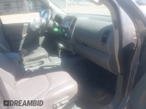 2019 Nissan Frontier SV z VIN 1N6AD0ER8KN751964, wystawiony jako IAAI lot #41879817 z przebiegiem 111 289 mil mil oraz . Historia ofert i sprzedaży dostępna na DreamBid. Obrazek 5.