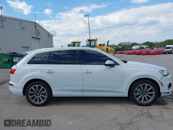 2019 Audi Q7 Premium Plus with VIN WA1LAAF78KD002413, listed as a IAAI auction lot 42212732 with 111,667 mi miles and . Bid and sale history available at DreamBid. Image 13.