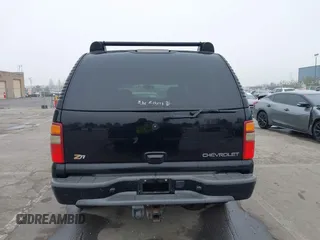 2002 Chevrolet Suburban Z71 with VIN 3GNFK16T12G354322, listed as a IAAI auction lot 41646865 with 229,700 mi miles. Bid and sale history available at carsss.com. Image 16.
