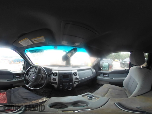 2013 Ford F-150 XL with VIN 1FTFX1ET5DFA00609, listed as a IAAI auction lot 42705060 with 302,085 mi miles and . Bid and sale history available at DreamBid. Image 18.