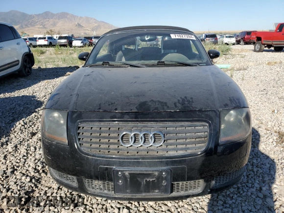 2001 Audi TT z VIN TRUTX28N611043554, wystawiony jako Copart lot #71027394 z przebiegiem Nie podano mil oraz Czysty tytuł • Clean title. Historia ofert i sprzedaży dostępna na DreamBid. Obrazek 5.
