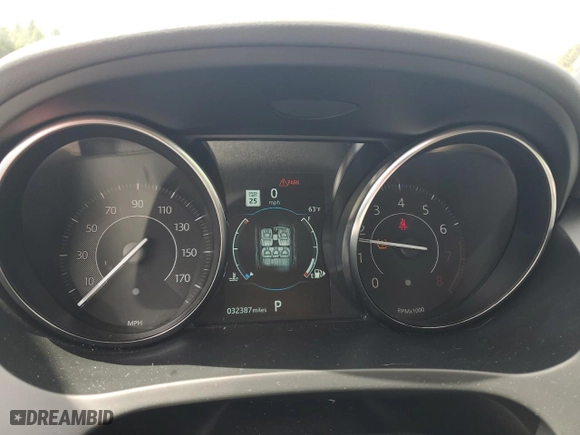 2019 Jaguar E-PACE S with VIN SADFJ2FX4K1Z63282, listed as a Copart auction lot 67378534 with 32,387 mi miles and Salvage Title. Bid and sale history available at carsss.com. Image 9.