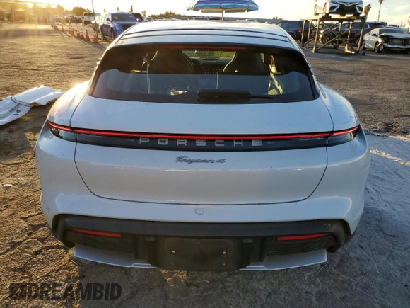 2022 Porsche Taycan 4 with VIN WP0BA2Y10NSA67274, listed as a Copart auction lot 84293924 with 33,234 mi miles and Salvage title. Bid and sale history available at DreamBid. Image 6.