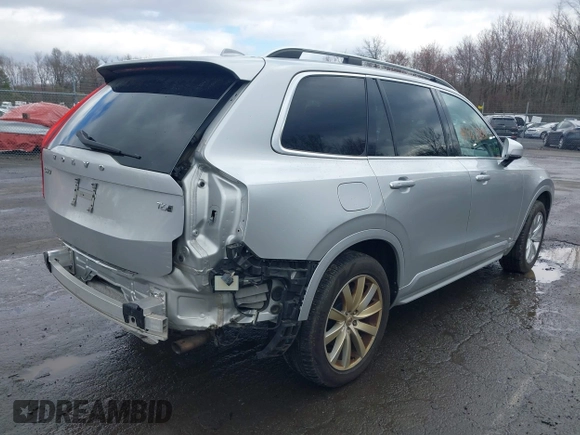 2018 Volvo XC90 Momentum with VIN YV4A22PK0J1337228, listed as a IAAI auction lot 41967308 with 128,207 mi miles. Bid and sale history available at carsss.com. Image 4.