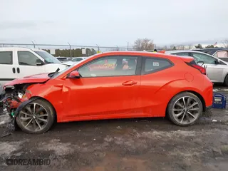 2019 Hyundai Veloster 2.0 with VIN KMHTG6AF6KU005046, listed as a IAAI auction lot 41073491 with 31,490 mi miles. Bid and sale history available at carsss.com. Image 14.