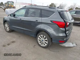 2019 Ford Escape SEL with VIN 1FMCU9HD1KUB75409, listed as a IAAI auction lot 41843350 with 91,835 mi miles. Bid and sale history available at carsss.com. Image 3.