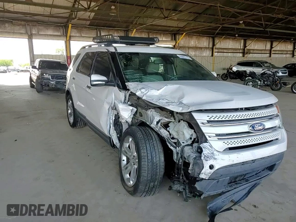 2013 Ford Explorer Limited z VIN 1FM5K7F84DGB87189, wystawiony jako Copart lot #55847715 z przebiegiem 120 131 mil mil oraz Szkoda całkowita • Salvage title. Historia ofert i sprzedaży dostępna na DreamBid. Obrazek 14.