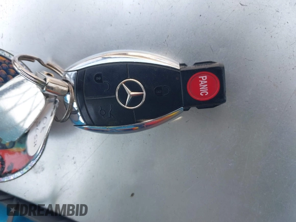 2008 Mercedes-Benz SL 550 with VIN WDBSK71F08F139065, listed as a IAAI auction lot 42756170 with 139,732 mi miles and . Bid and sale history available at DreamBid. Image 11.