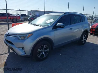 2016 Toyota RAV4 XLE with VIN 2T3WFREV1GW310309, listed as a IAAI auction lot 41993270 with 200,289 mi miles. Bid and sale history available at carsss.com. Image 19.