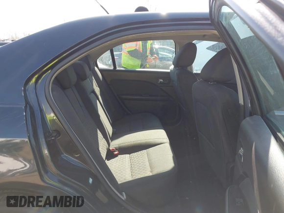 2010 Ford Fusion SE with VIN 3FAHP0HA0AR377897, listed as a IAAI auction lot 41780232 with 200,395 mi miles and . Bid and sale history available at carsss.com. Image 8.