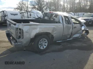 2007 Chevrolet Silverado 1500 LT w/1LT with VIN 2GCEC19C471628495, listed as a Copart auction lot 43935955 with 0 mi miles and Salvage Title. Bid and sale history available at carsss.com. Image 3.