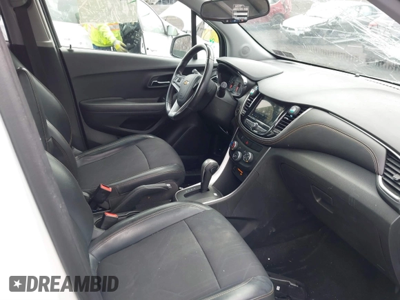 2018 Chevrolet Trax LT with VIN KL7CJPSB0JB650502, listed as a IAAI auction lot 41894077 with 74,516 mi miles. Bid and sale history available at carsss.com. Image 5.